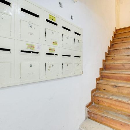 Golden Cage Chiado - Charm Historic And Cozy Apartment Lisbon Exterior photo