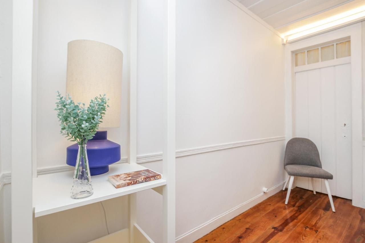 Golden Cage Chiado - Charm Historic And Cozy Apartment Lisbon Exterior photo
